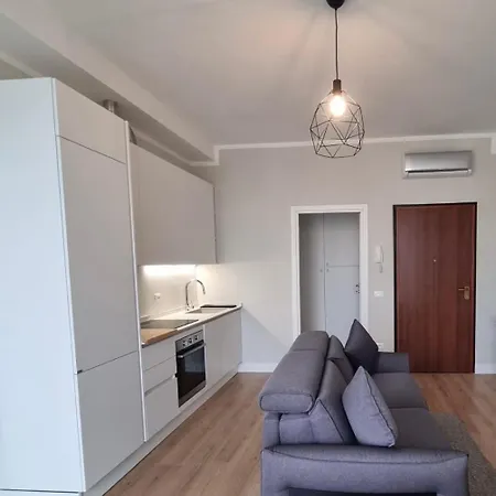 Casa Nuova A Due Passi Stazione E 20 Minuti Da Firenze 엠폴리